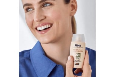 Fotoprotector Isdin Fusión Water Light Fps 50 Con 50 Ml