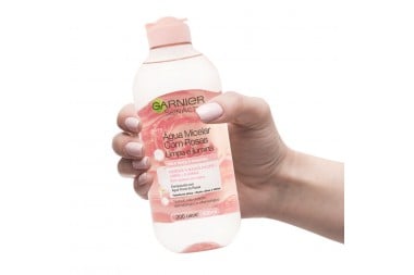 Agua micelar Garnier de rosas  400 mL