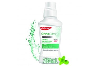 Enjuague Bucal Colgate...