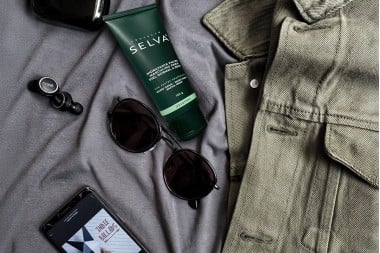 Hidratante Facial Masculino Proyecto Selva Para Piel Seca A Normal 100 G